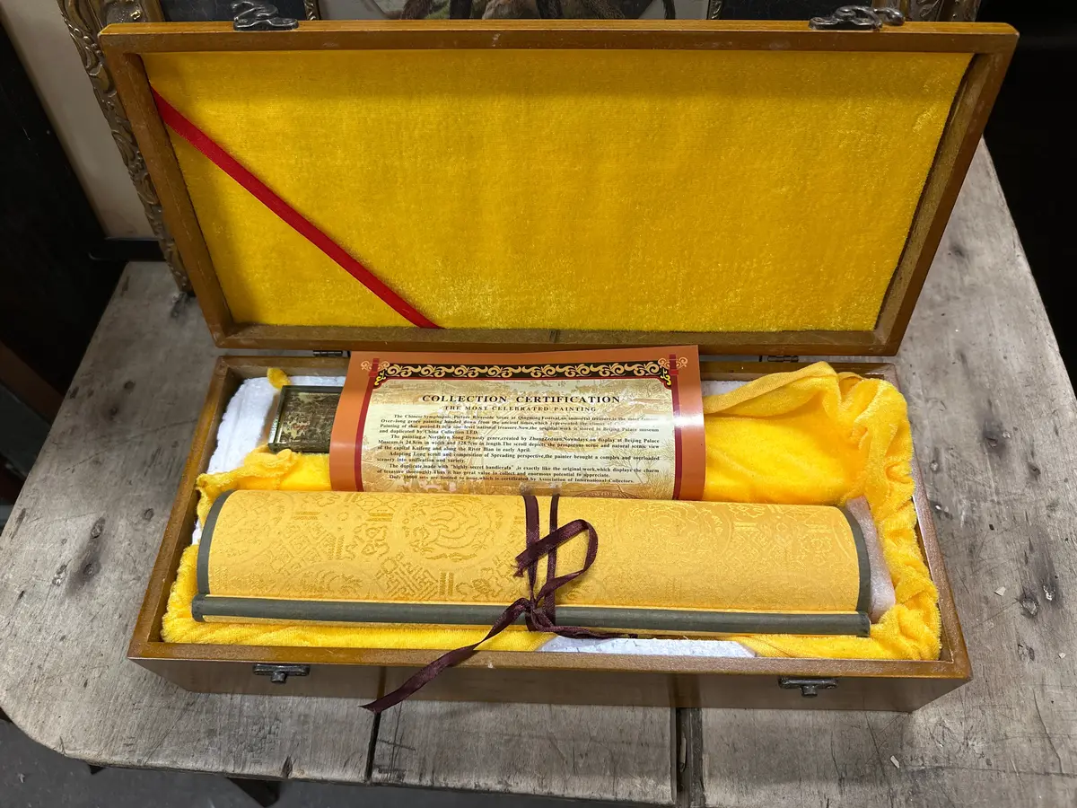 Chinese Scroll With Certificate 1