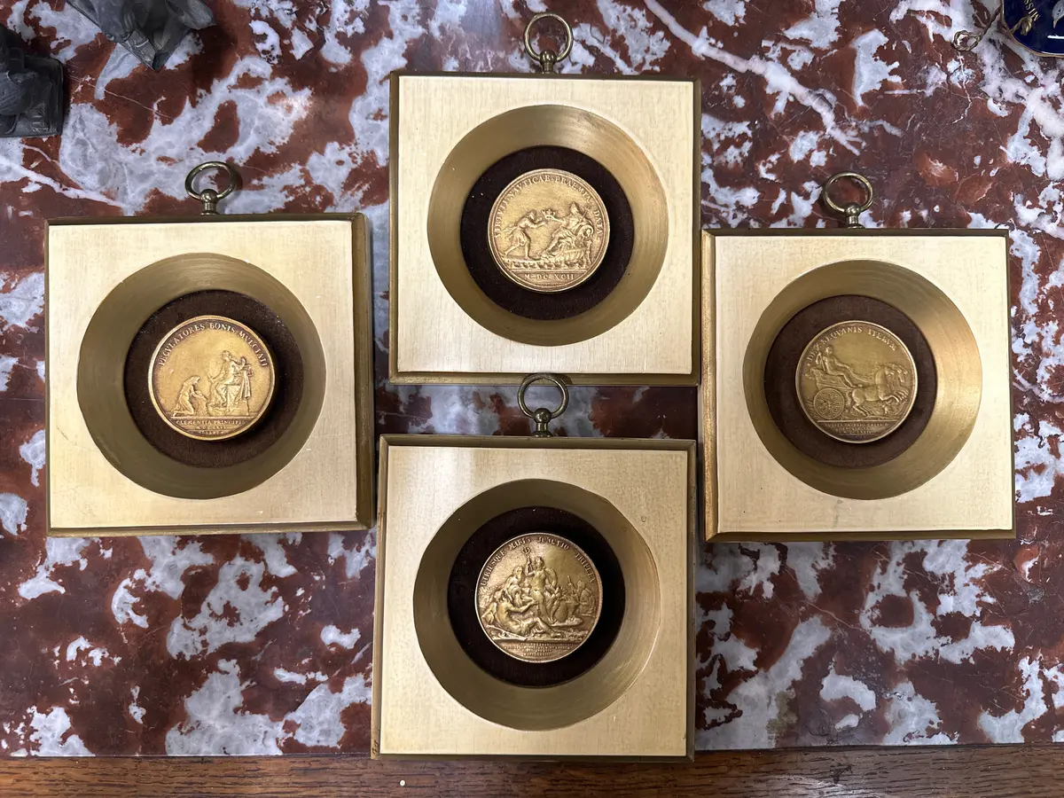 Set Of 4 Gold Vintage Coin Wall Art 1