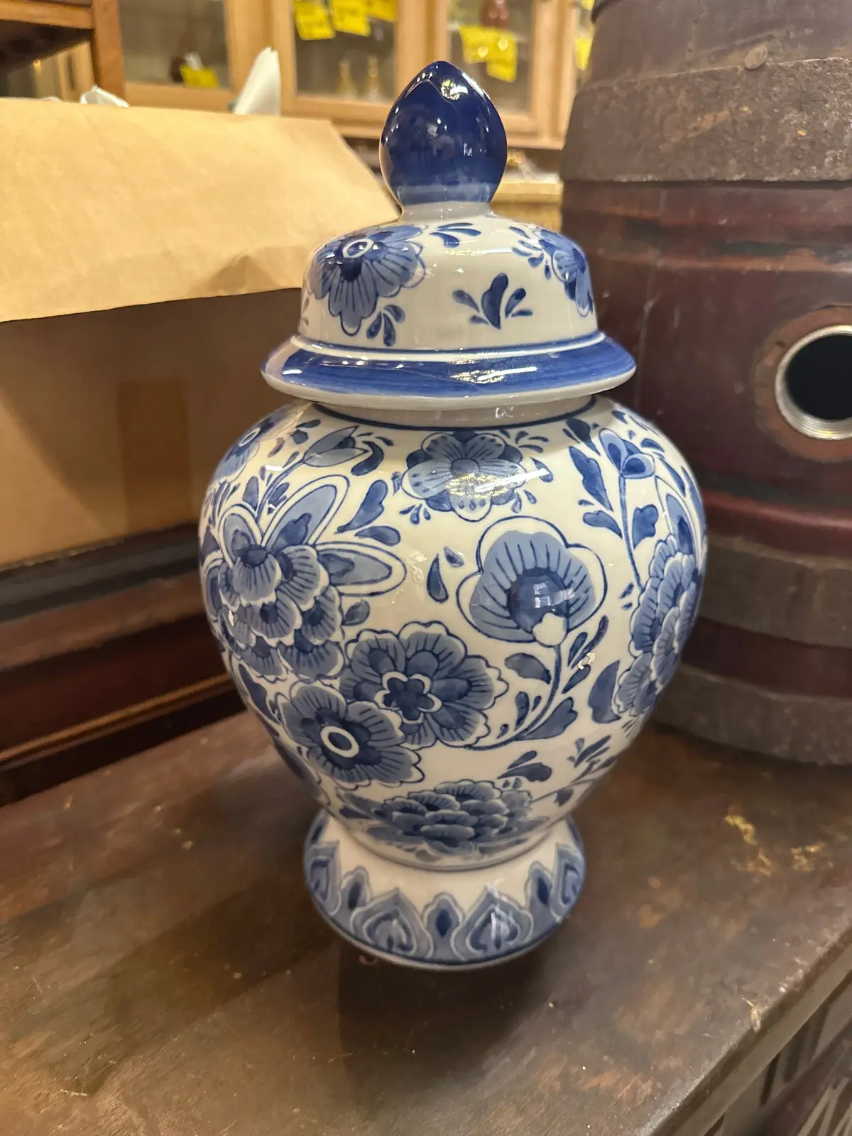 Chinese Blue And White Ginger Jar 1