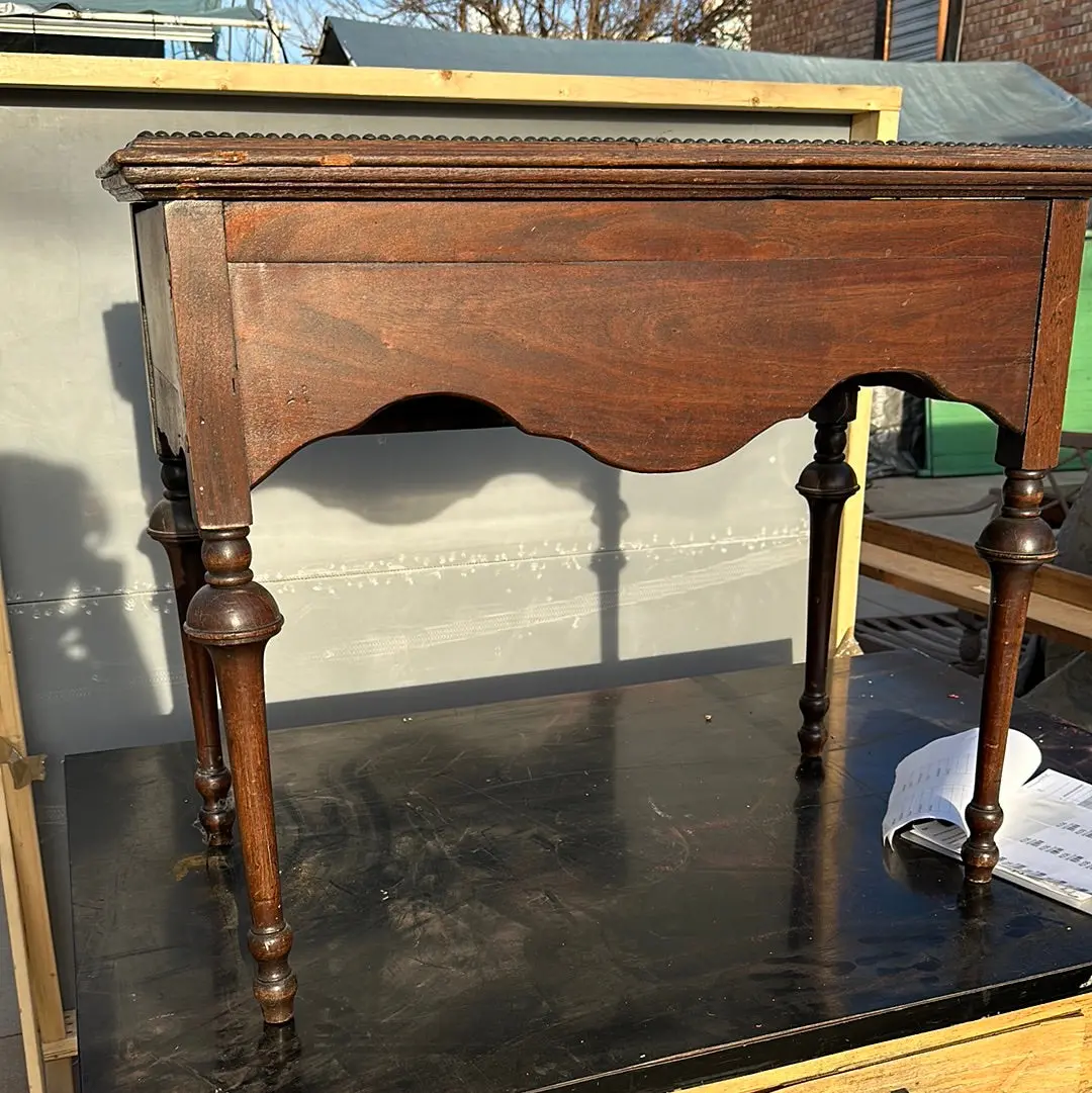 Small Wood And Leather Top Console 1