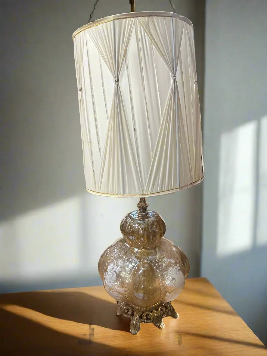 Midcentury Lamp With Cool Shade 1