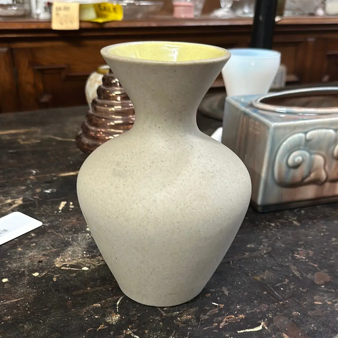Pidgeon  Forge Pottery Vase 1