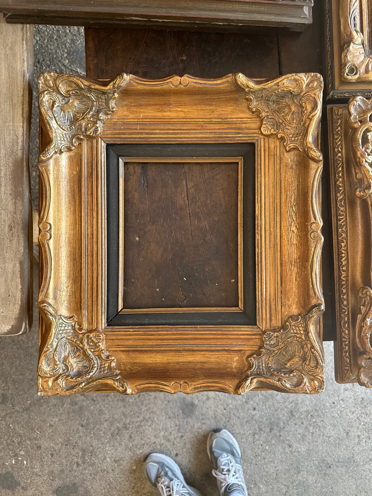 Small Gold Heavy Frame With Black Filet And Ornate Corners 1