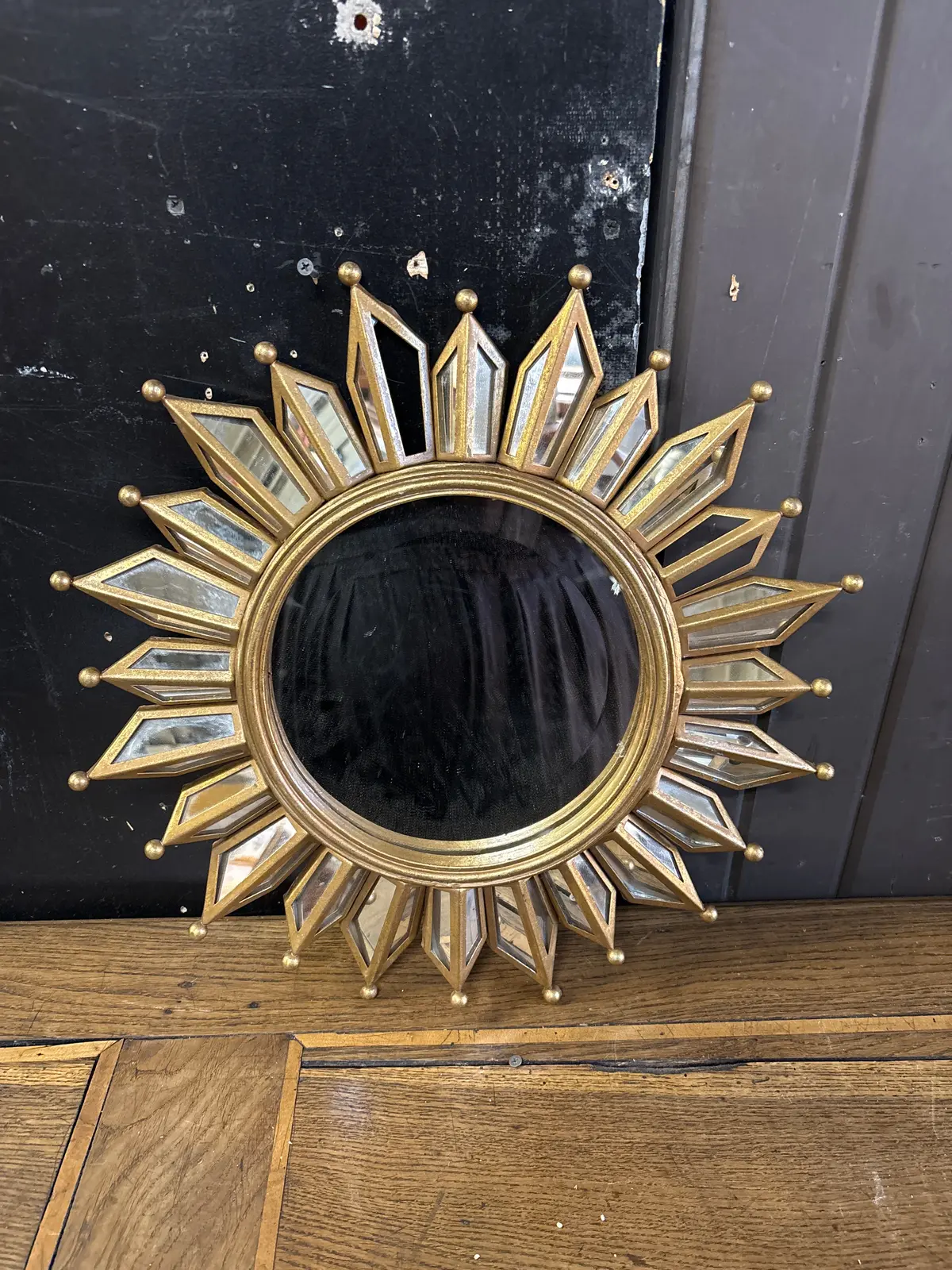 Small Starburst Tin Gold Mirror 1
