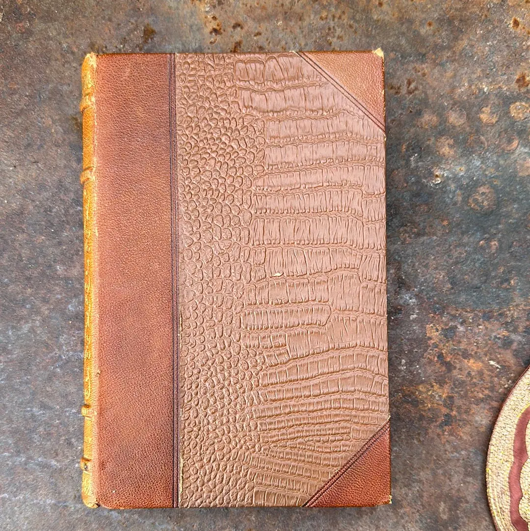 Small Leather Bound Book "Gaspard" 1