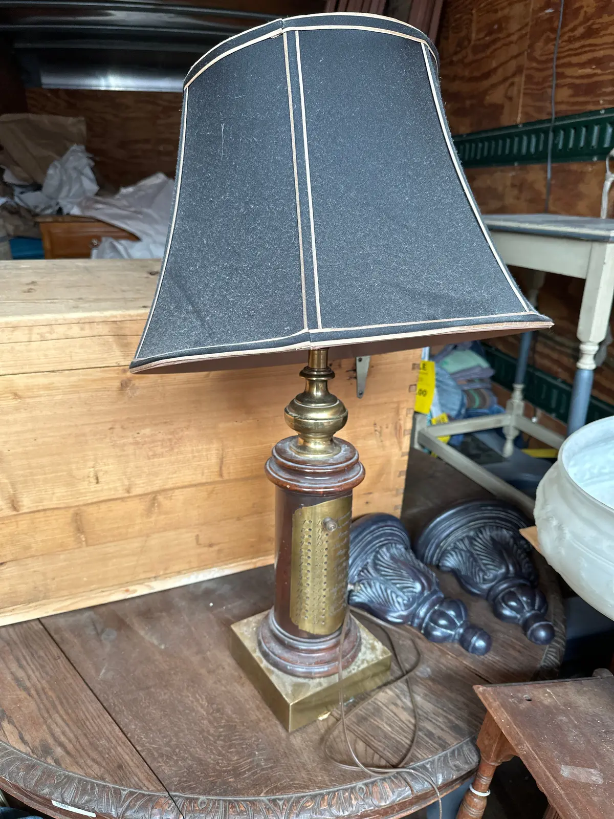 French Months Calendar Lamp 1