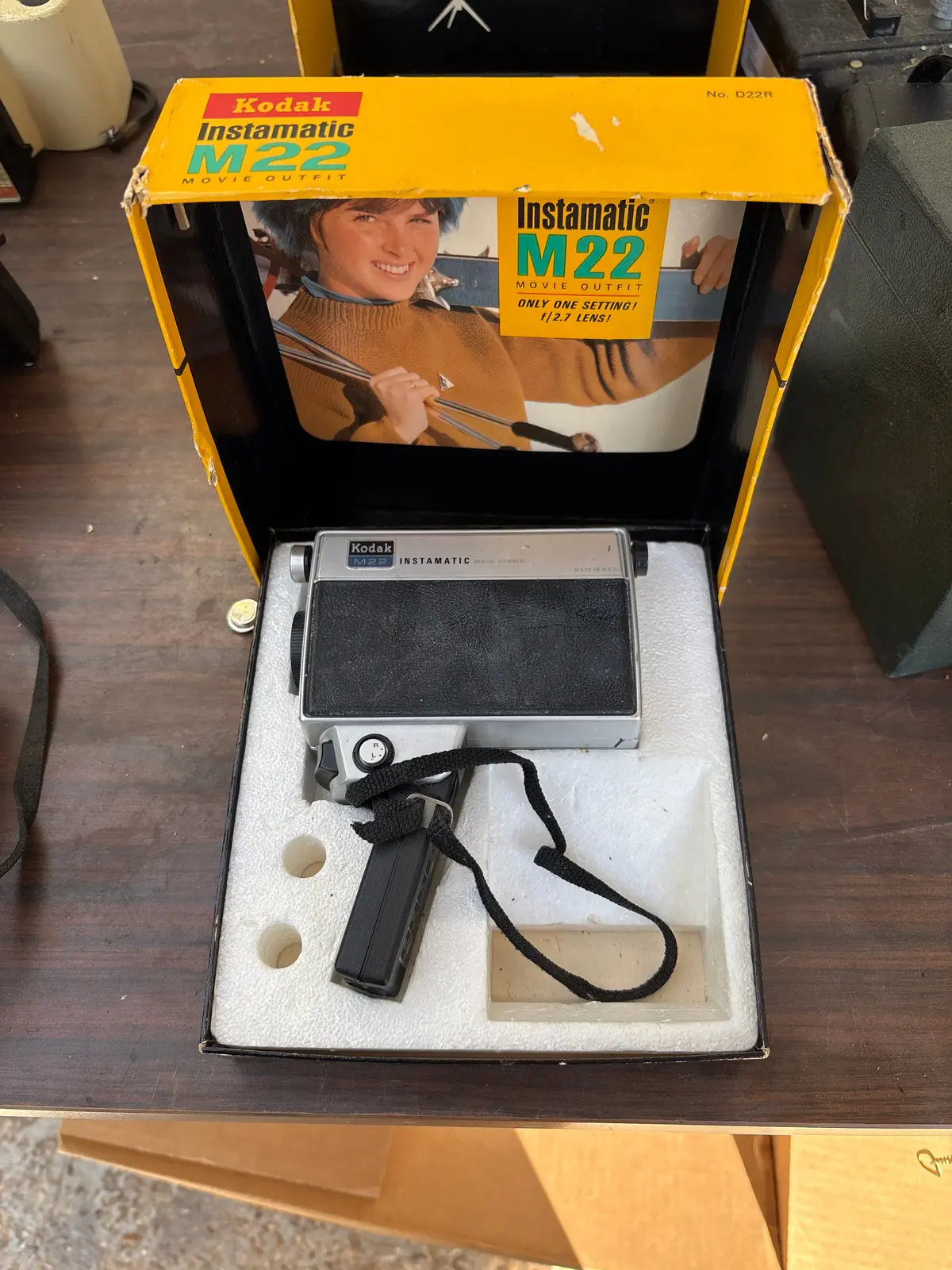 Kodak M22 Instamatic Camera 1