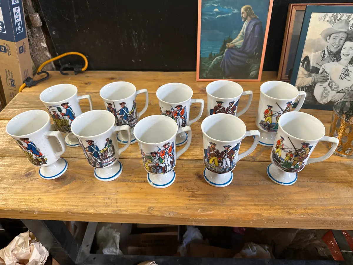 Set Of 11 Revolutionary War Chocolate Mugs 1