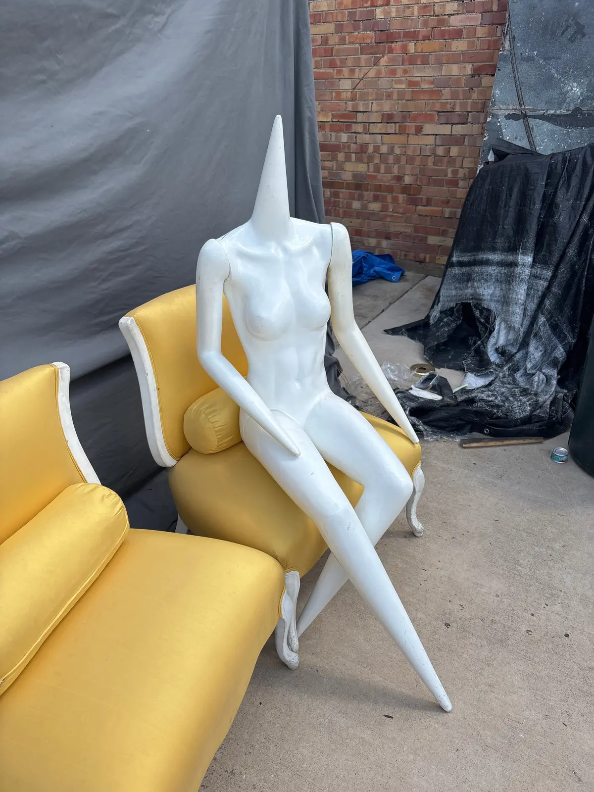 Headless White Mannequin 1