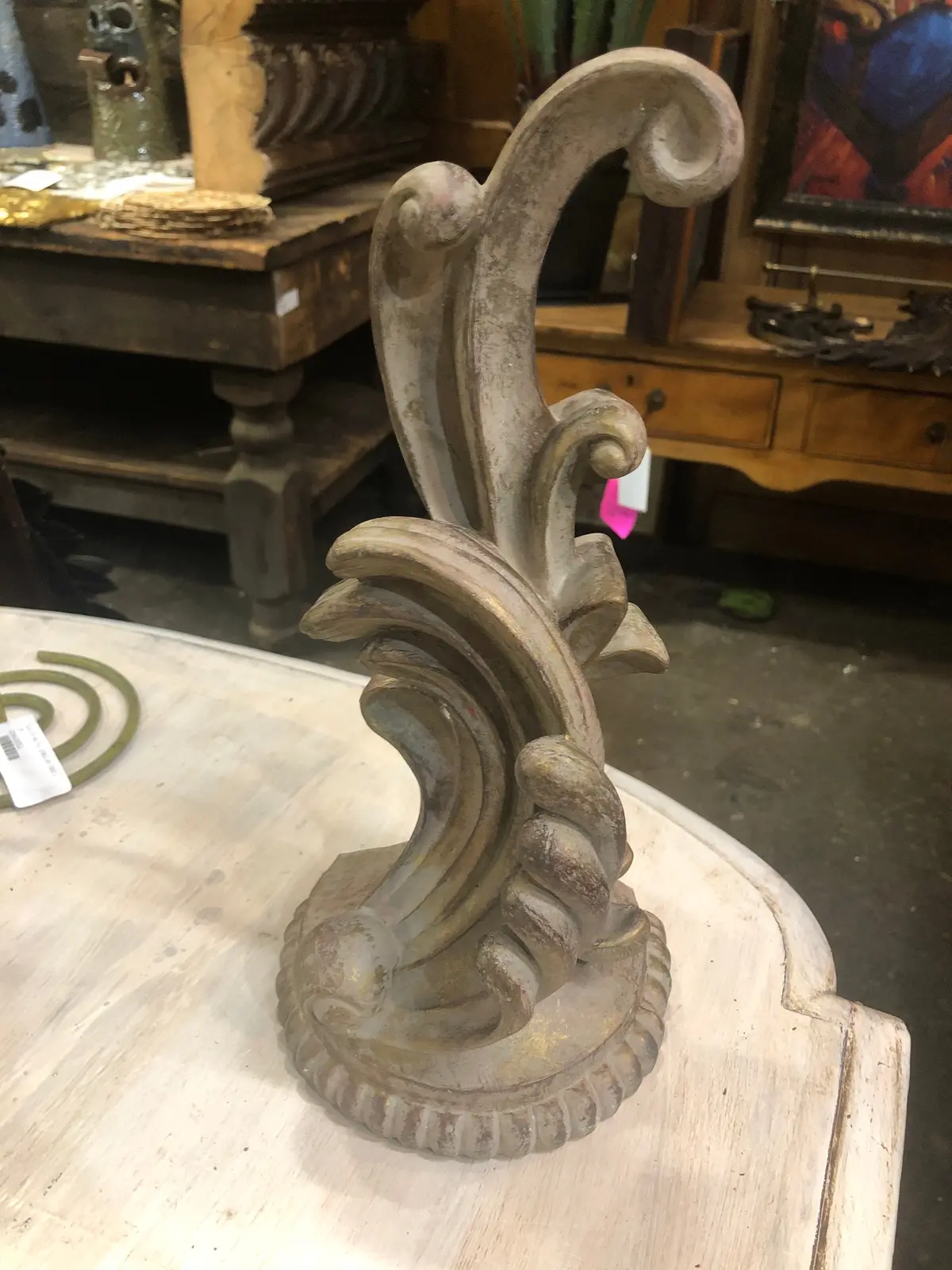 Grey And Gold Resin Sconce 1