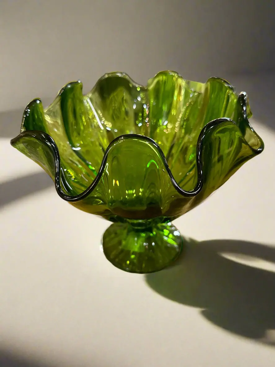 Ruffled Green Glass Vase 1