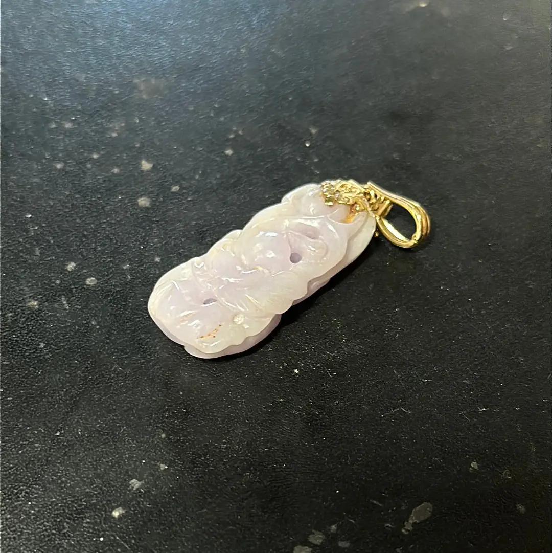 White Lavender Carved Pendant With 14K Gold 1