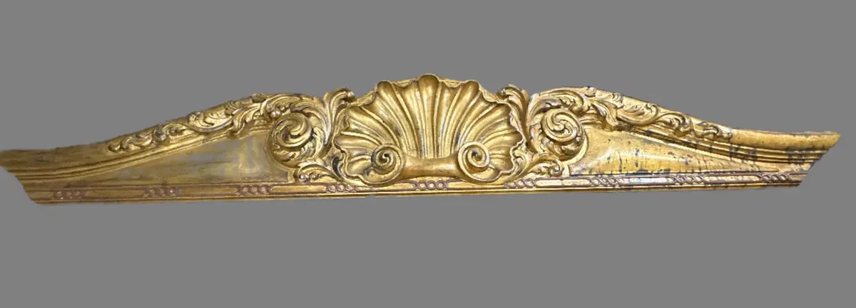 Very Large Gold Shell Pediment 1