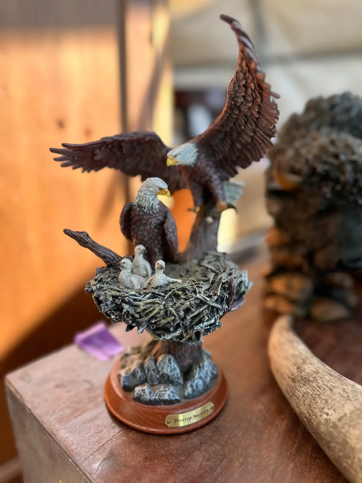 Eagle Nest Statue Resin 1