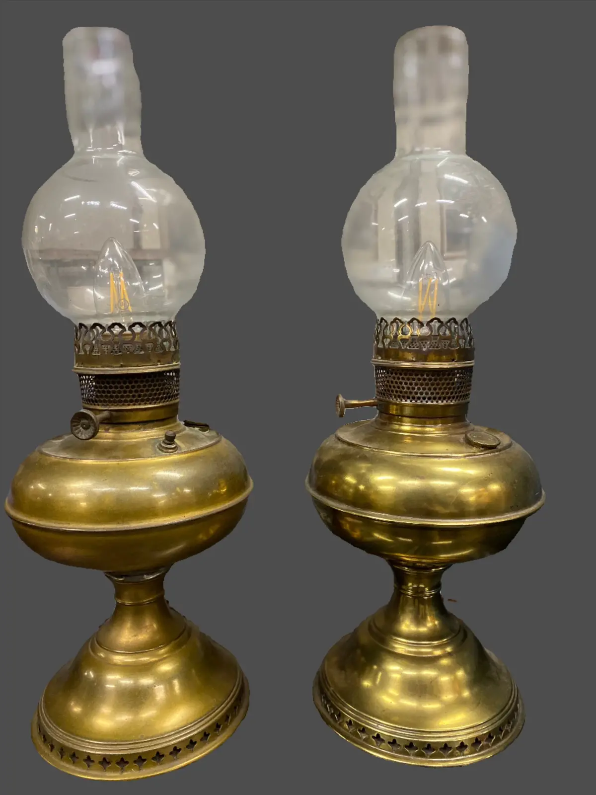 Pair Of Brass Elecrtrified Hurricane Lamps With Glass Chimneys 1