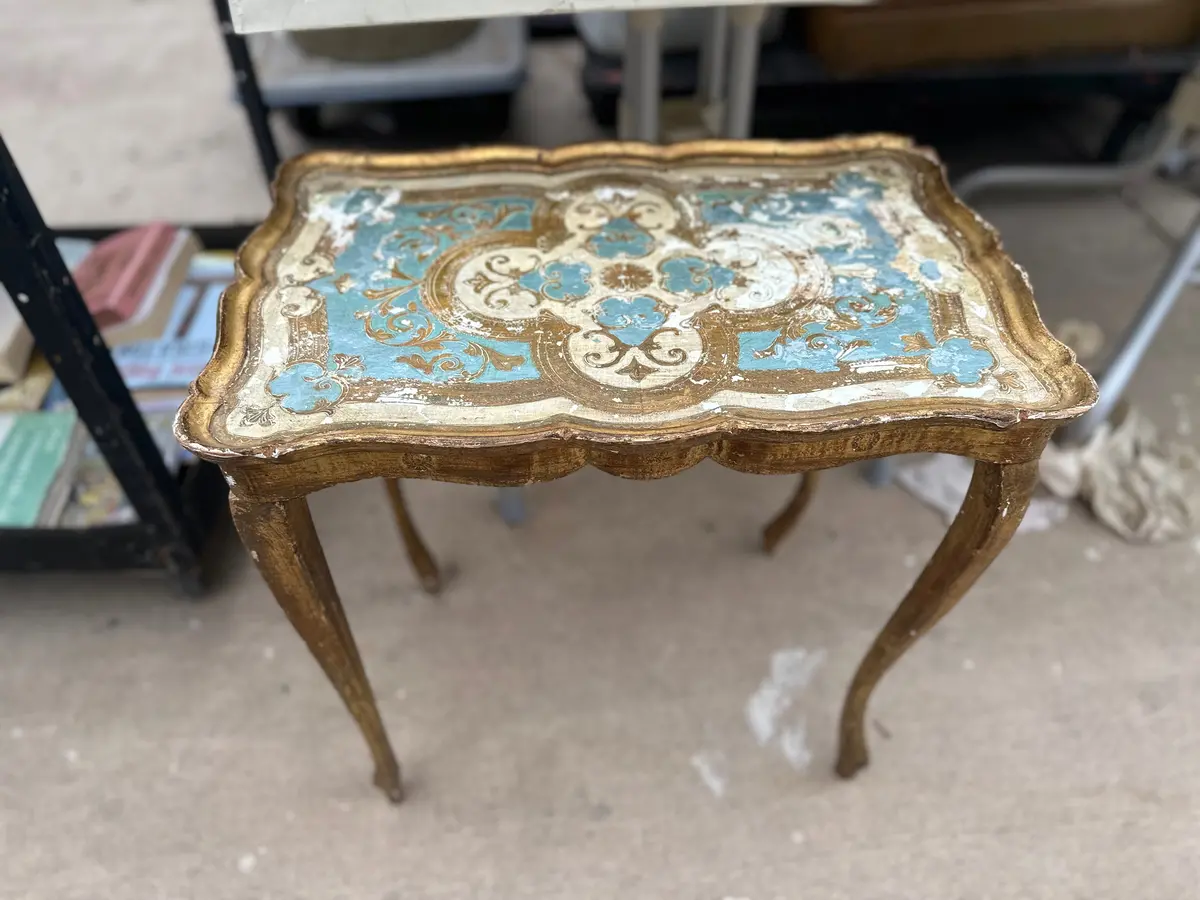 Small Florentine Side Table 1