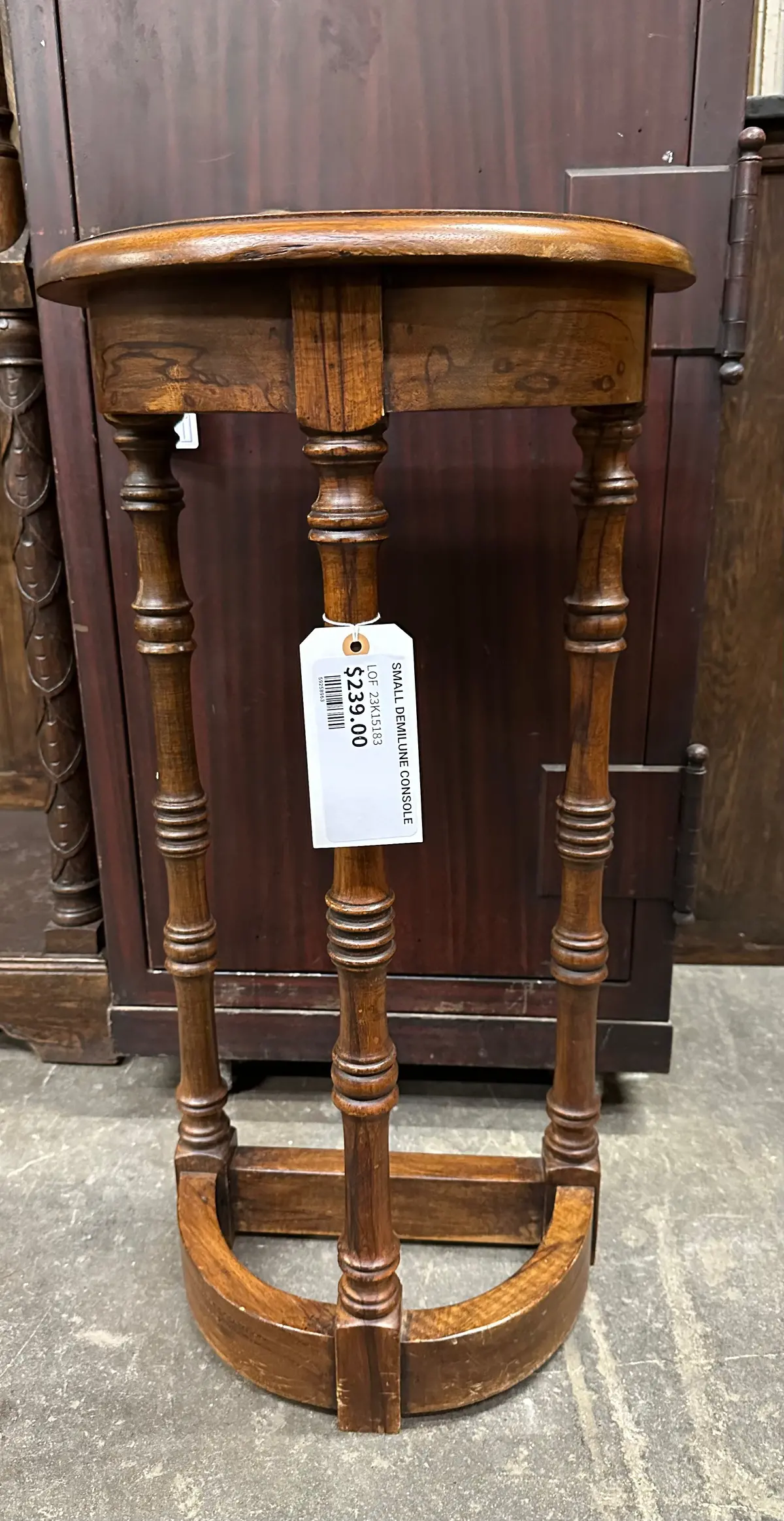 Small Demilune Console 1