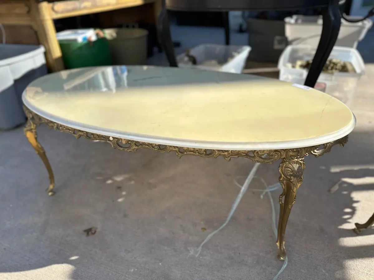 Louis Xv Oval Marble Top Brass Leg Coffee Table 1