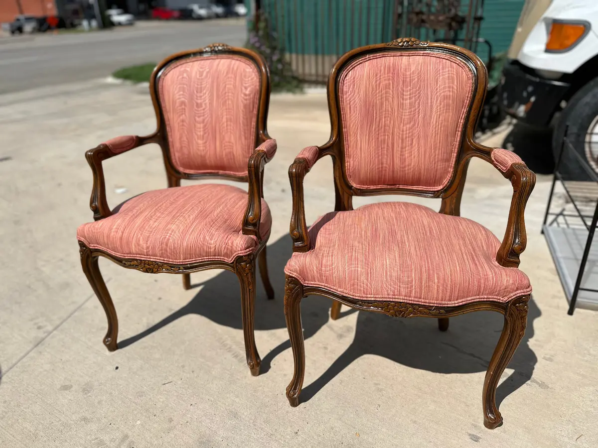 Louis Xv Arm Chairs With Pink Upholstery 1