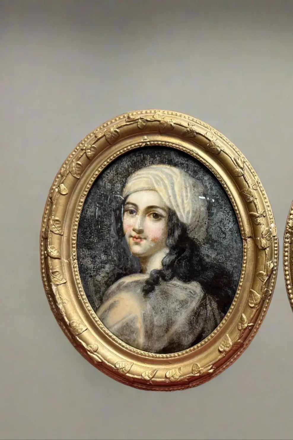 Single Oval Portrait 1