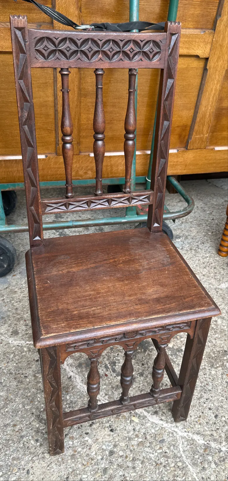 Spindle Back Vanity Chair 1