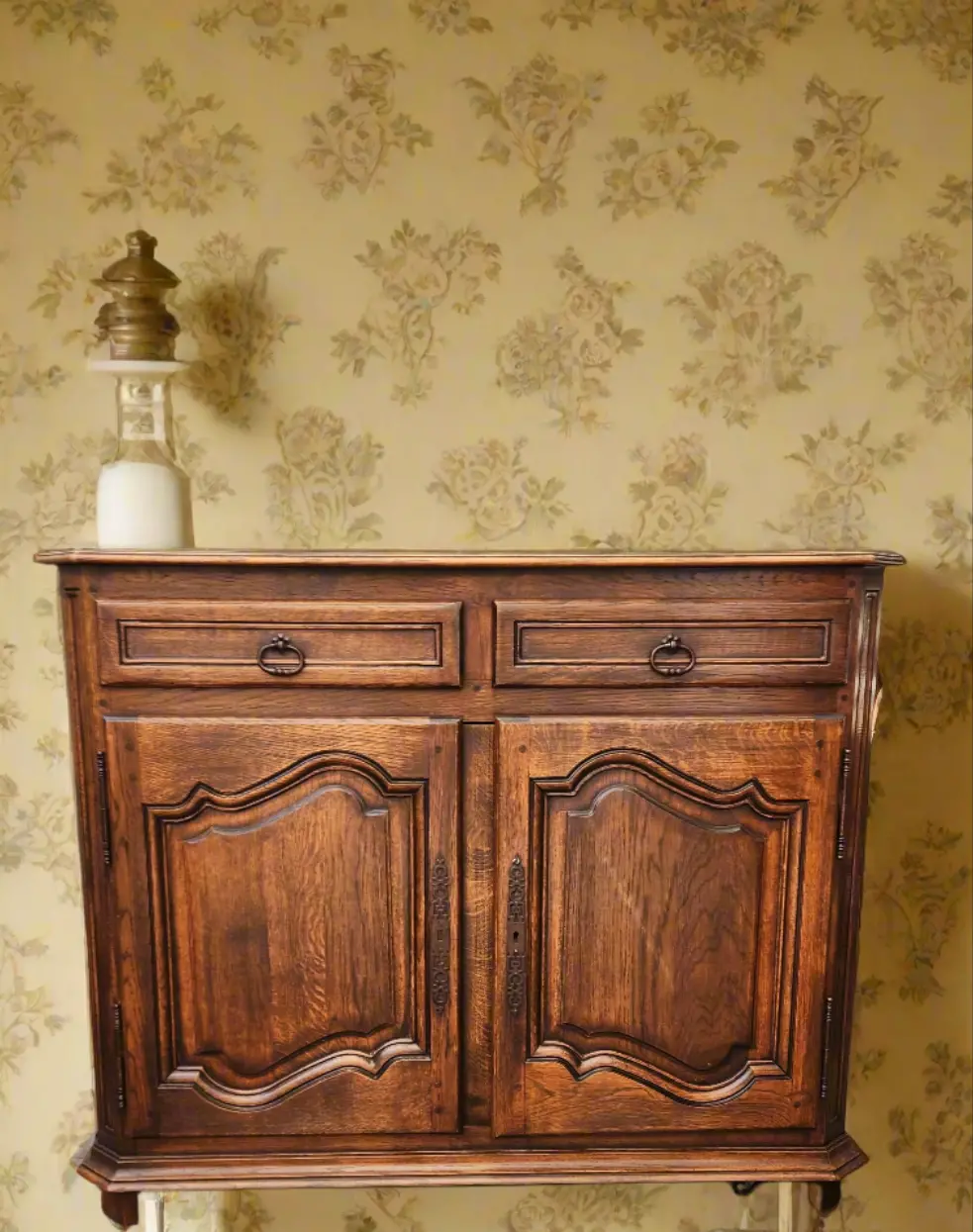 Canted Corner Oak Rustic Server 1