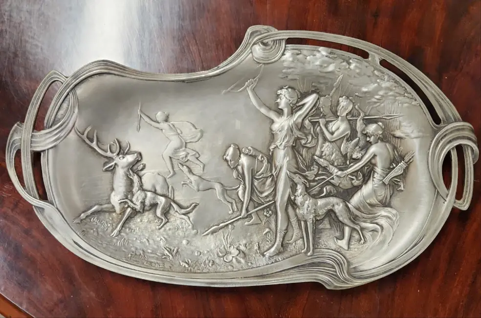 Pewter Tray With Hunt Scene 1