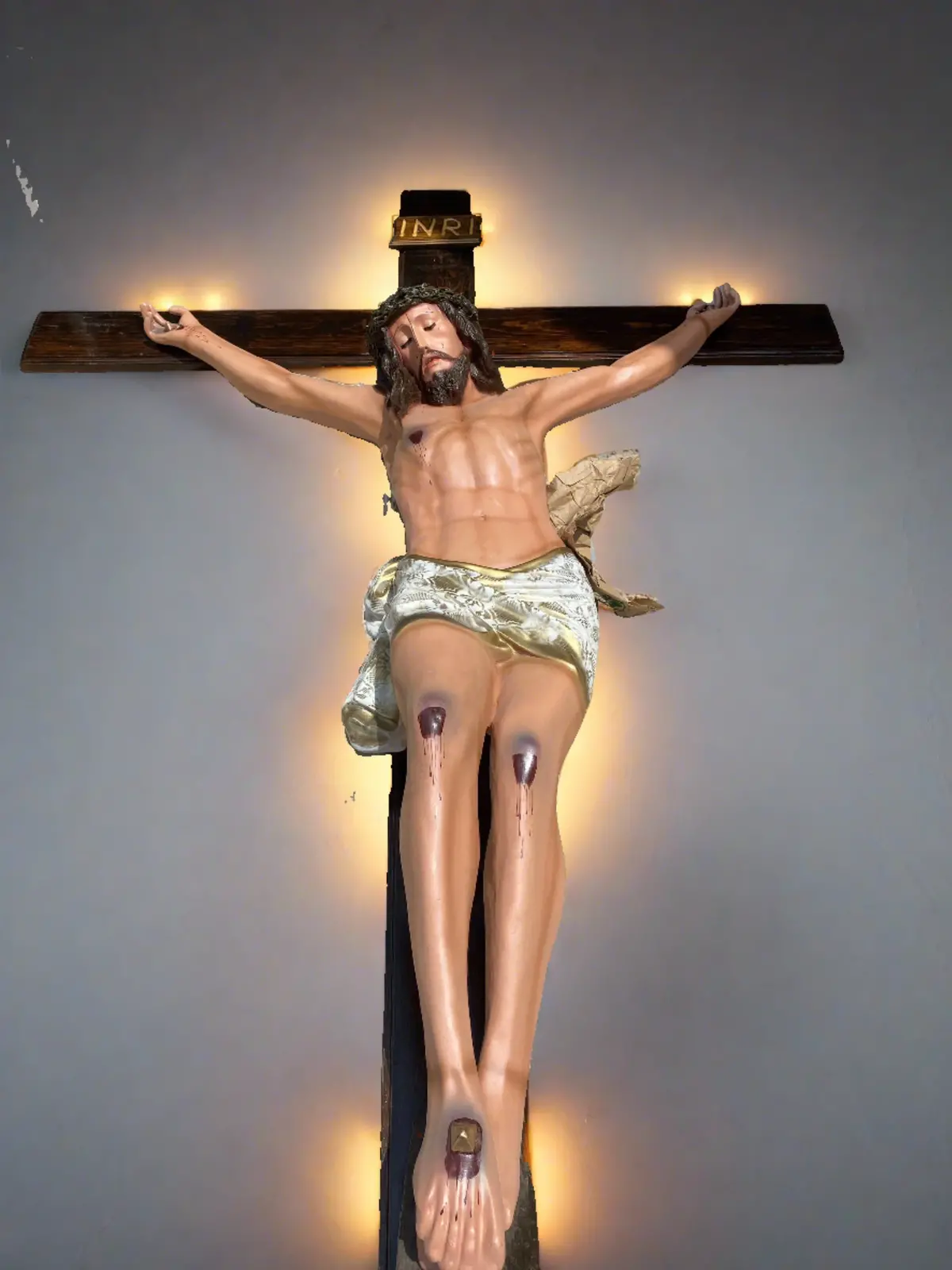 Huge Cruxifix With Wood Cross And Synthetic Corpus 1