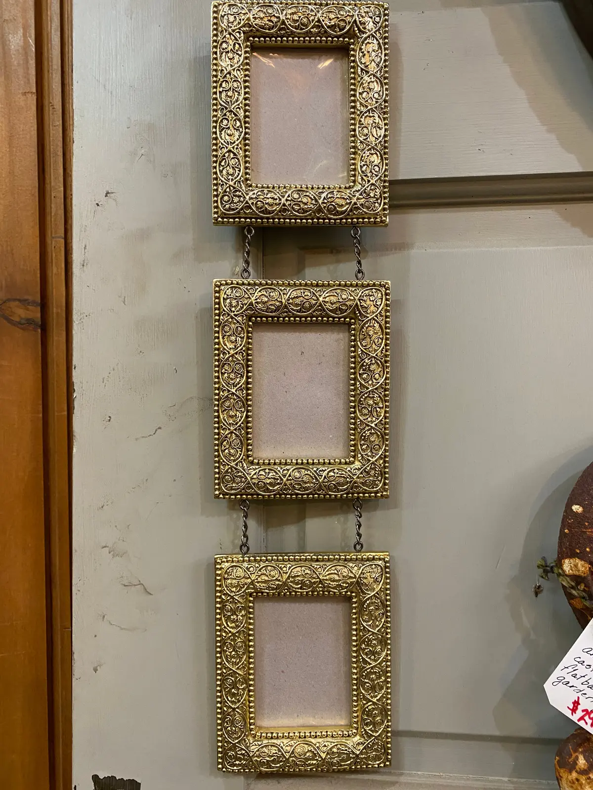 Hanging Three Piece Frame 1