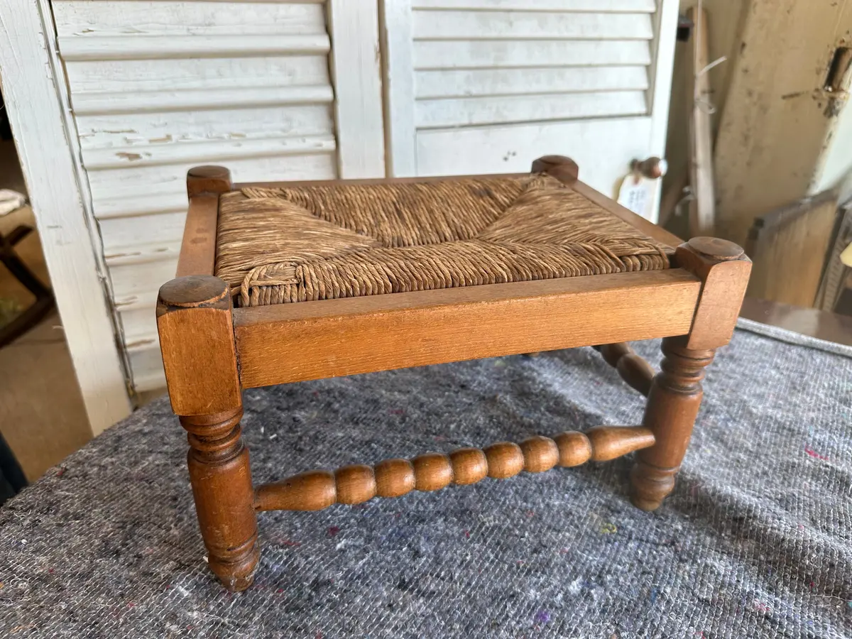 Small Bobbin Leg Rush Seat Stool 1
