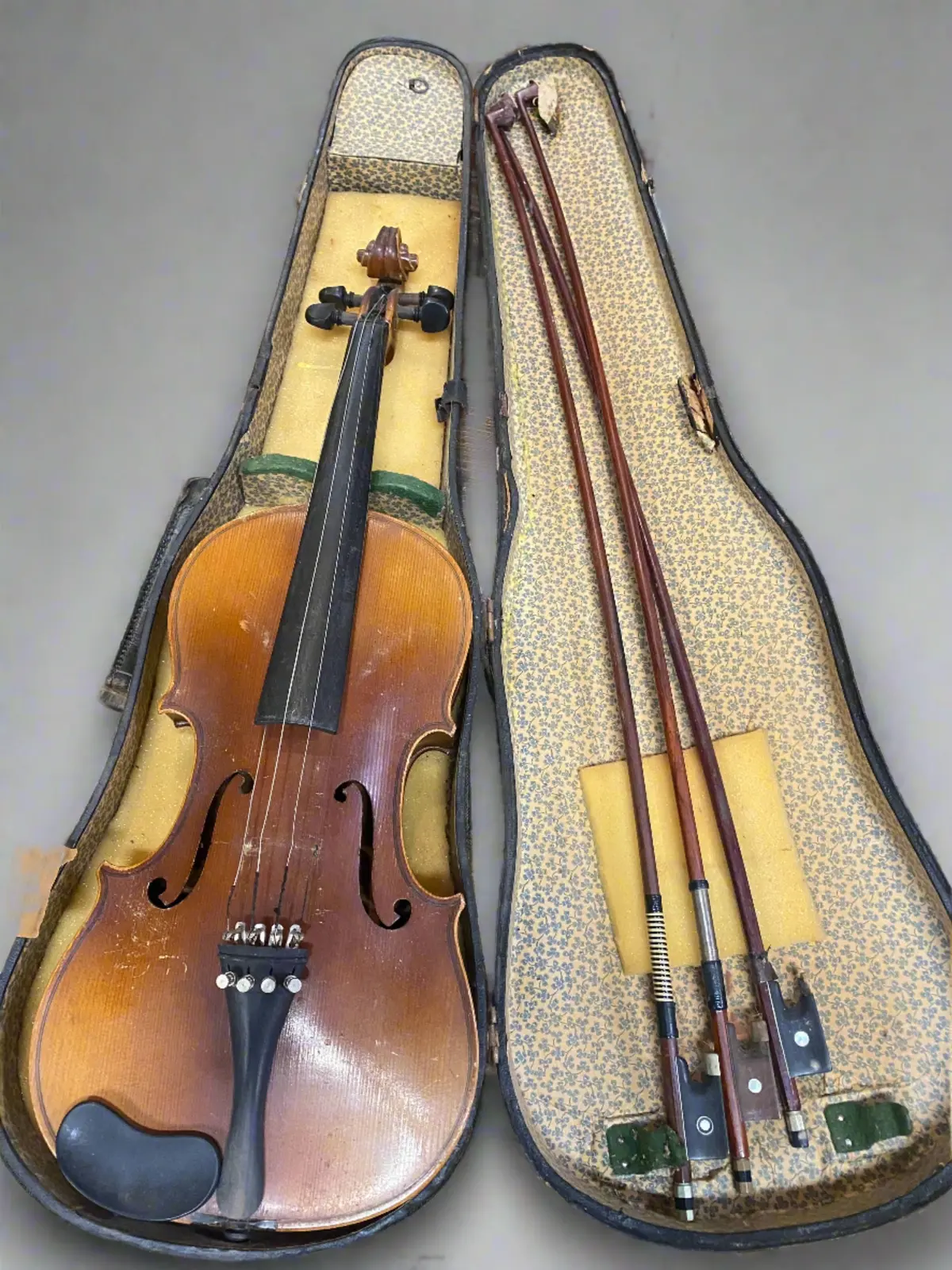 Vintage Violin With Case And 3 Bows 1