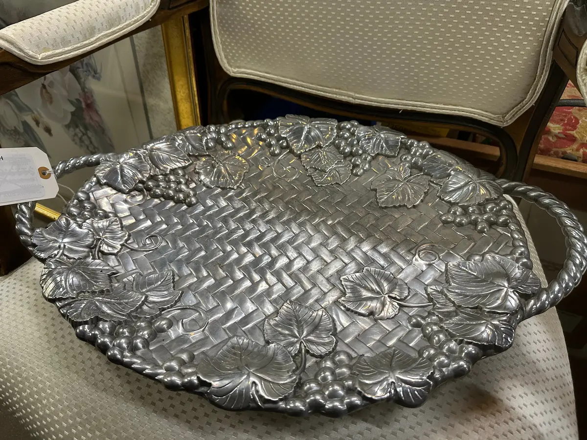 Aluminum Tray With Handles 1