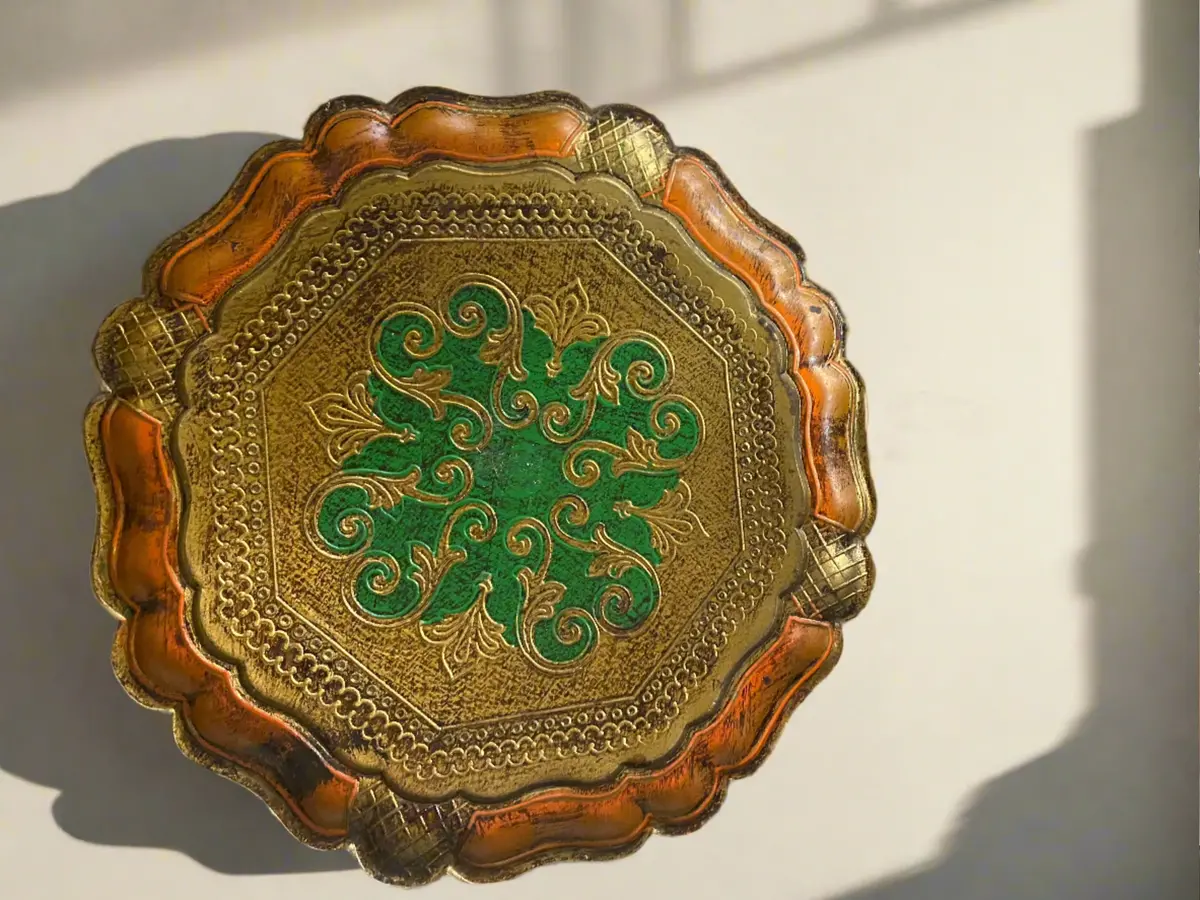 Florentine Tray Orange And Green 1