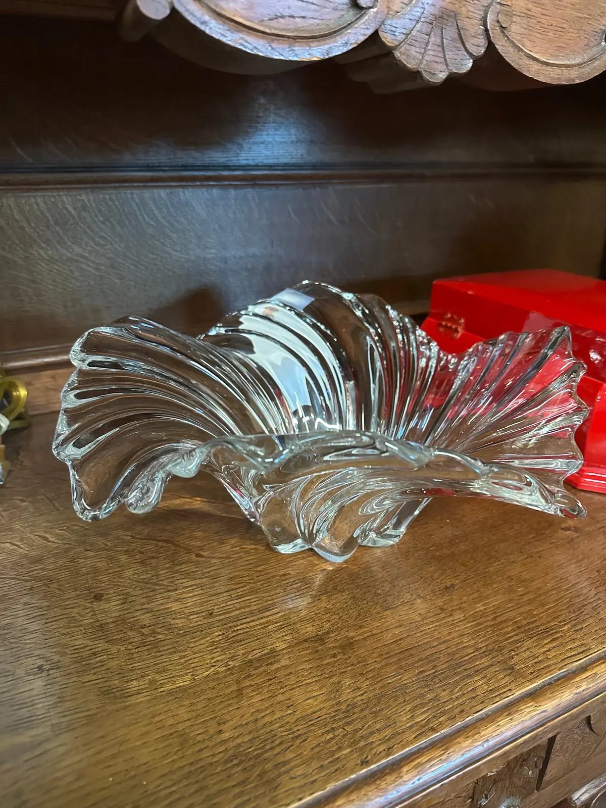 Large Round Scalloped And Fluted Bowl 1