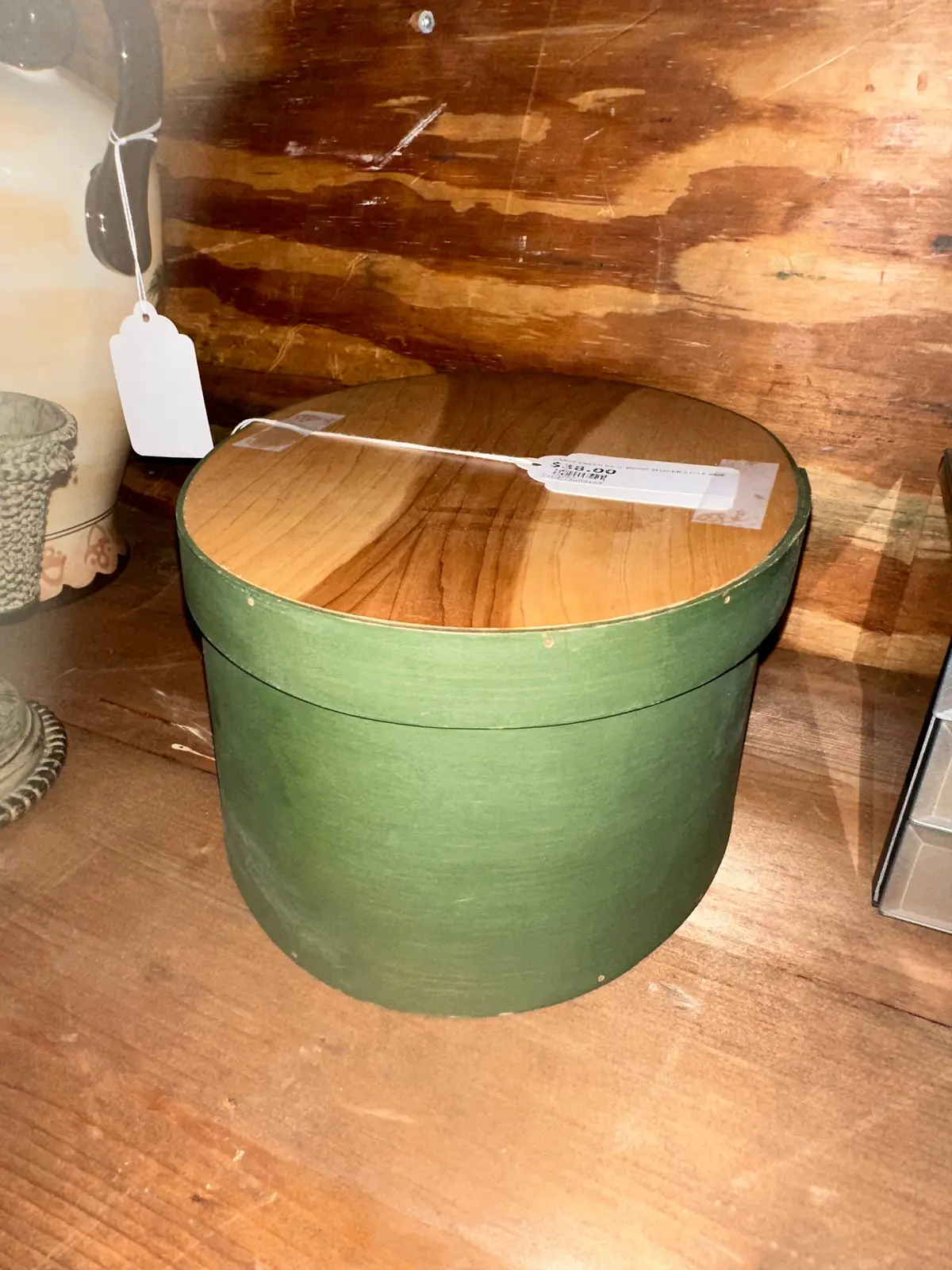 Large Green Oval Wood Shaker Style Box 1