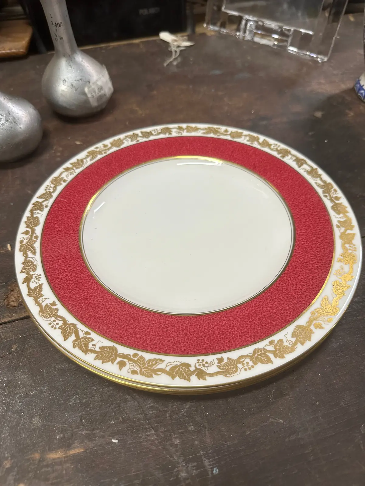 Set Of 3 Large Wedgewood Whitehall Dinner Plates 1