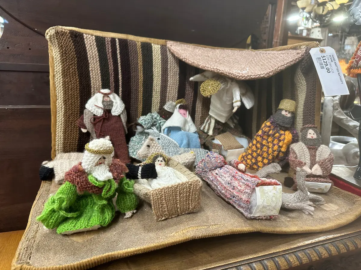 Hand Knitted Nativity Scene 1