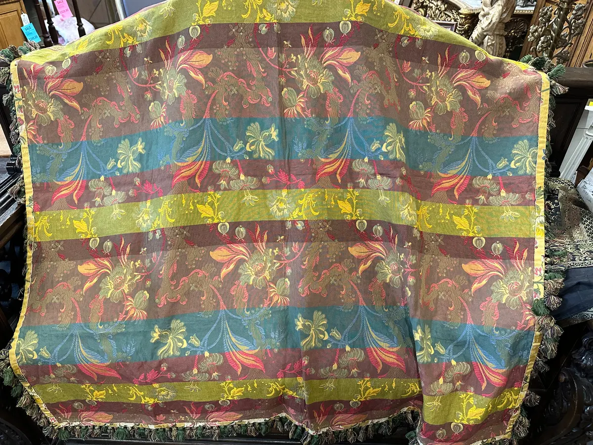 Large Square Gold Silk Table Cloth With Fringe 1