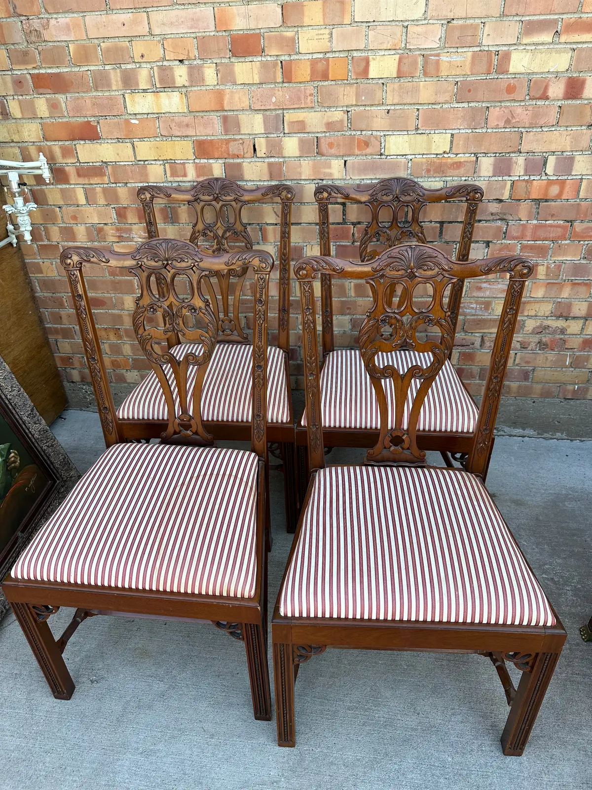 Set Of 4 Chinese Chippendale Mahogany Chairs 1