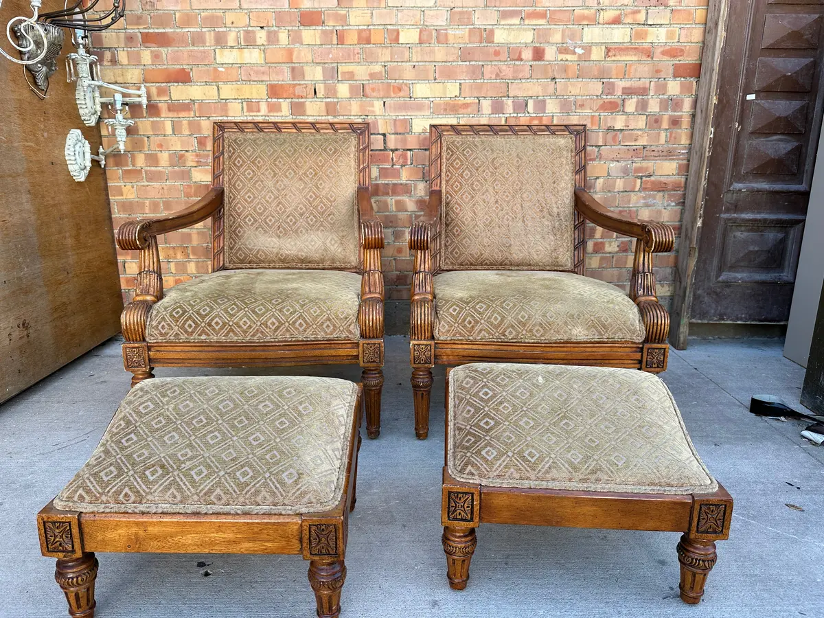 Pair Of Oversized Louis Xvi Style Armchairs With Ottomans 1