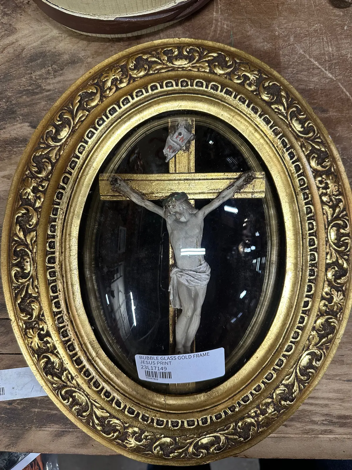 Bubble Glass Gold Frame Jesus Print 1