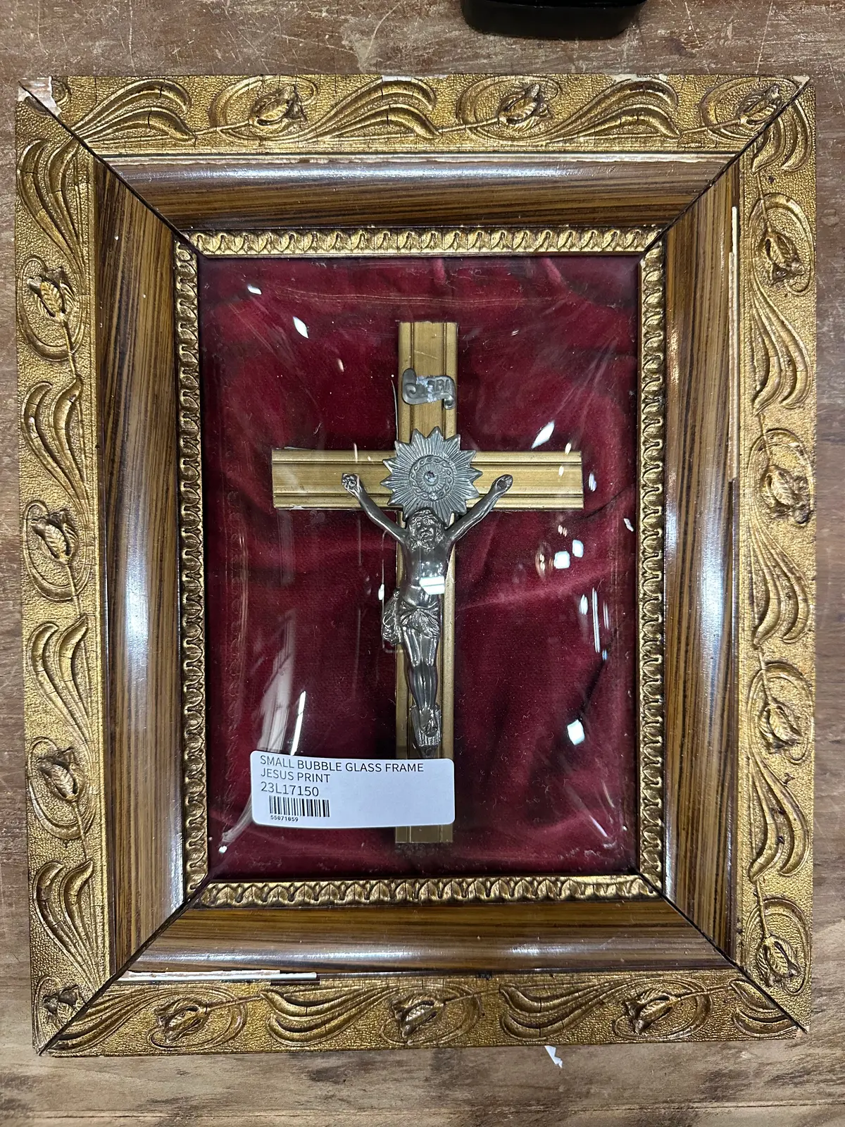 Small Bubble Glass Frame Jesus Print 1