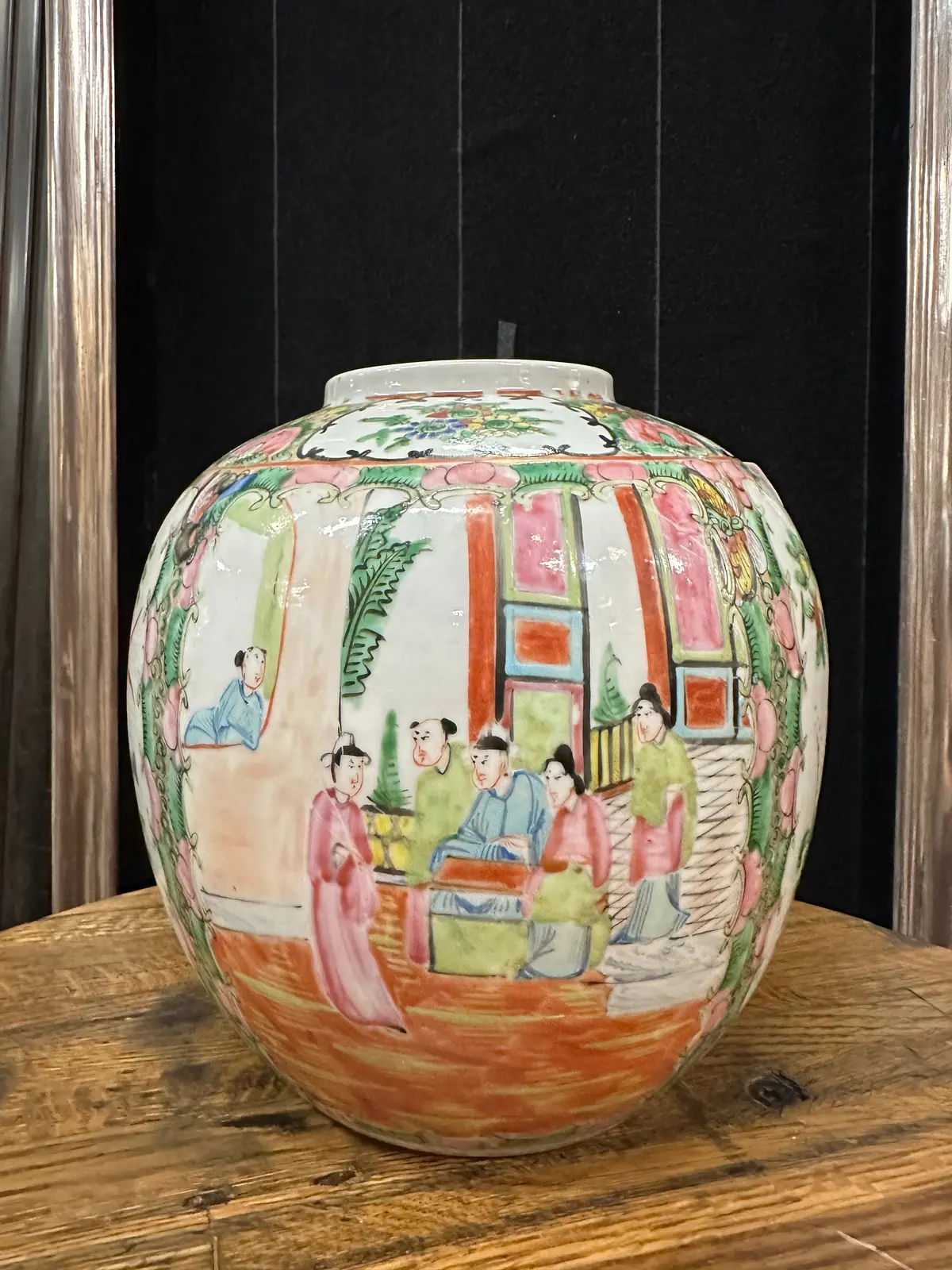 Bulbous Ginger Jar Rose-Famille No Lid 1