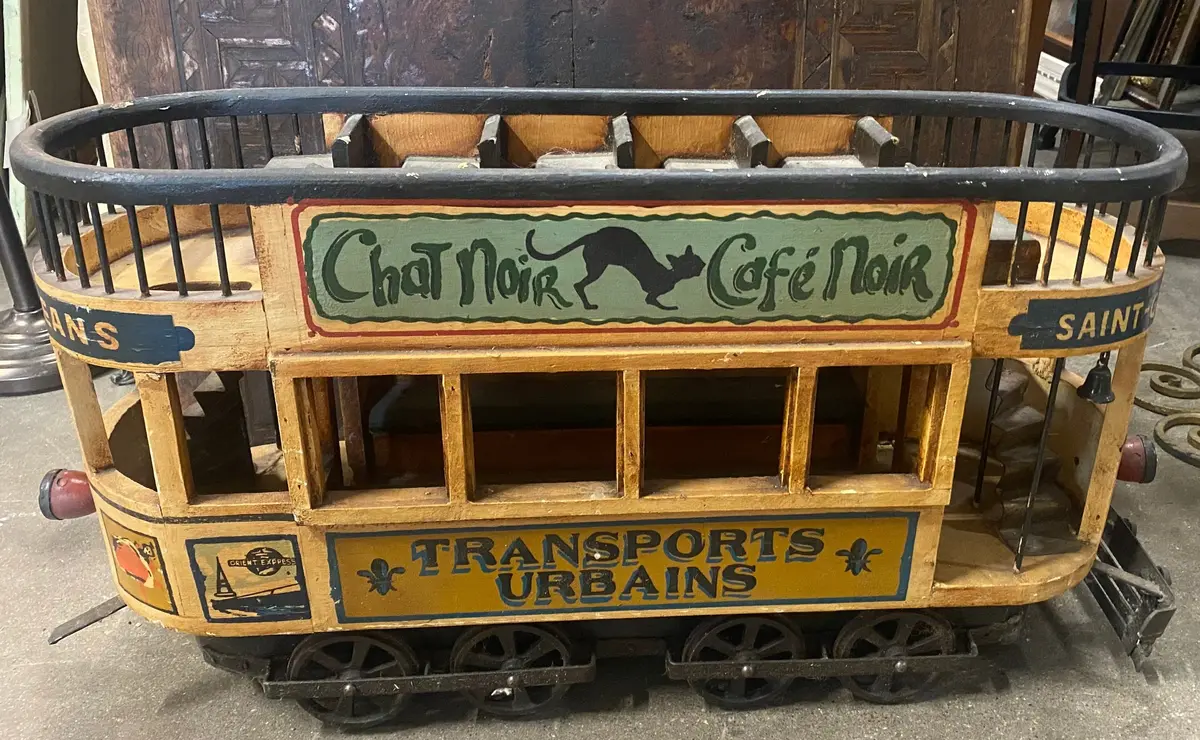 Trolley Car- Not Old 1