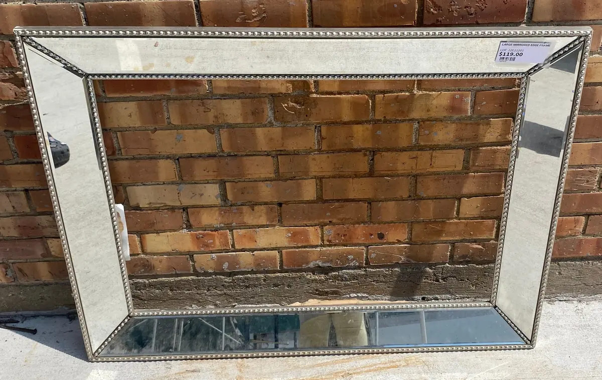 Large Mirrored Edge Frame 1