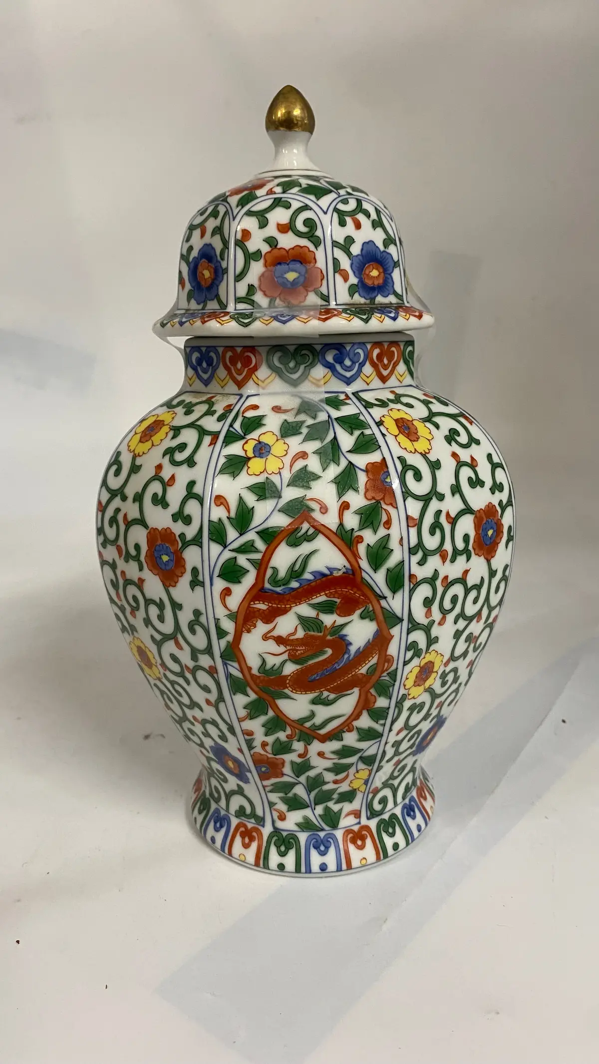 Chinese Ginger Jar Ming Style 1