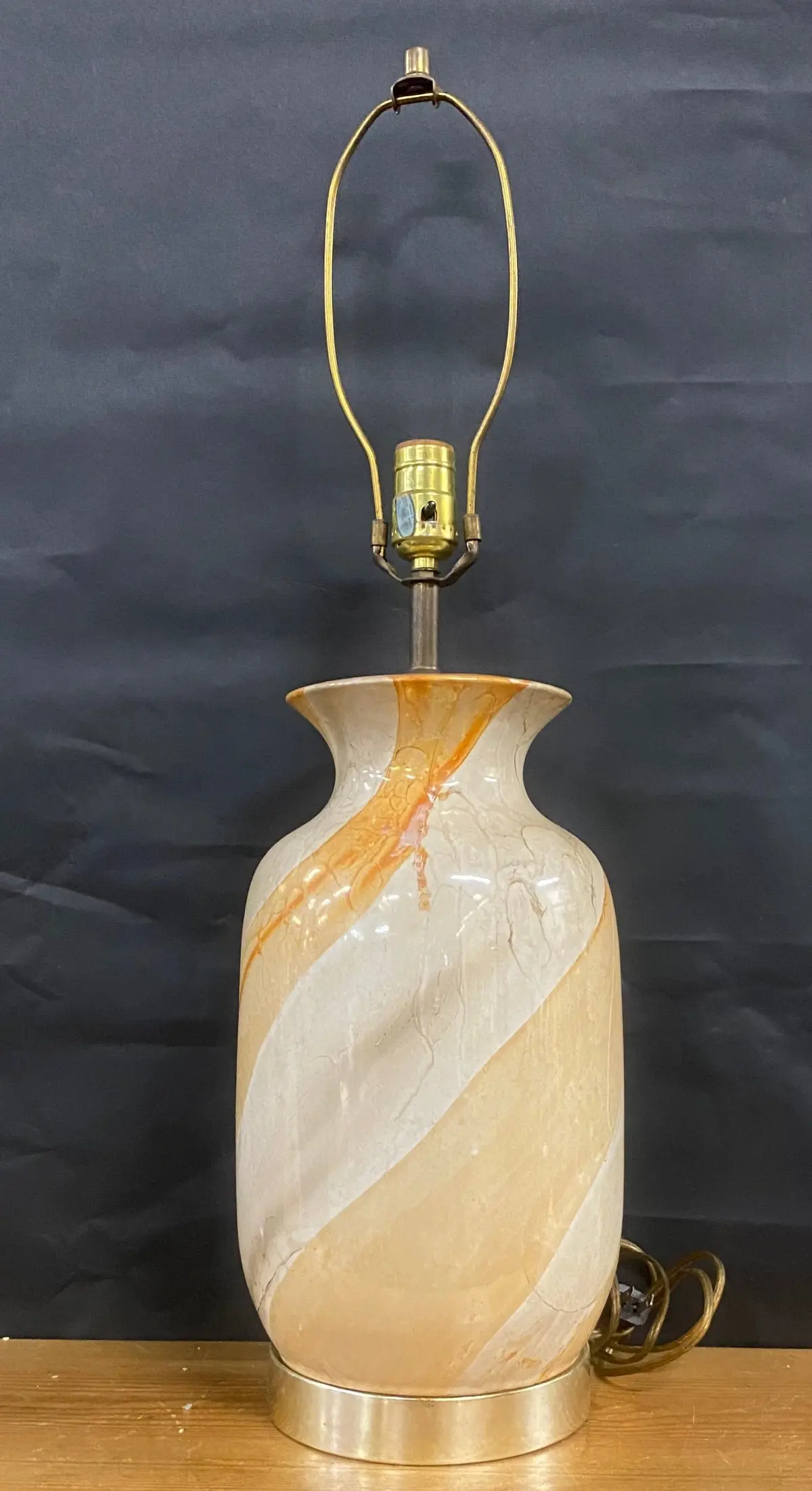 Swirl Mid-Century Lamp 1