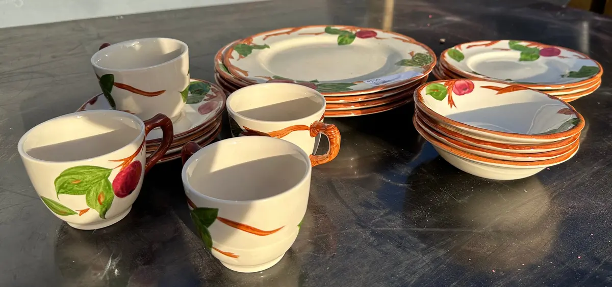 4 Place Settings Of Franciscan Ware Plates Cups And Bowls 1