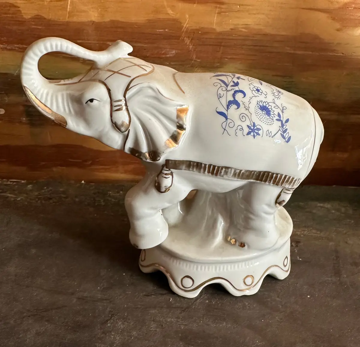 Porcelain Elephant With Gold Tusks 1