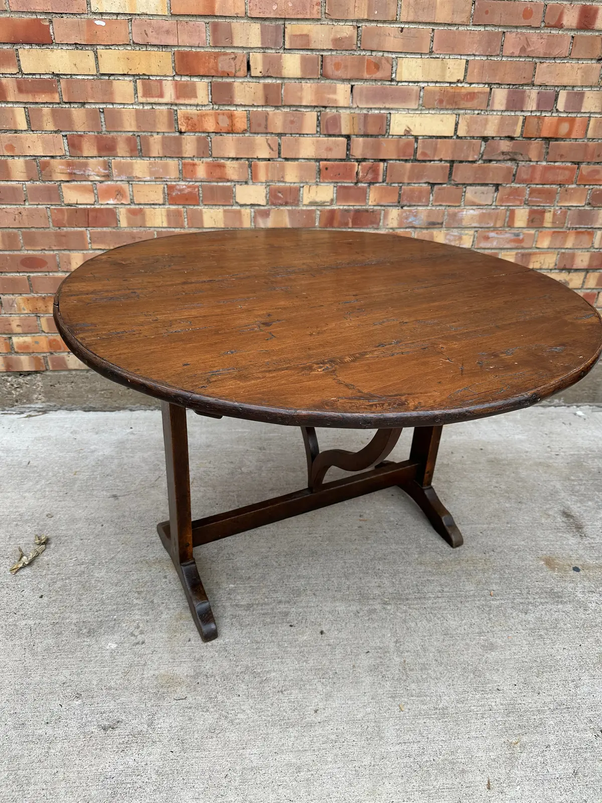 Folding Pine Wine Tasting Table 1